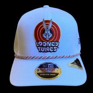 NEW Bugs Bunny Looney Tunes New Era 9SEVENTY Stretch-Snap Adjustable Hat White